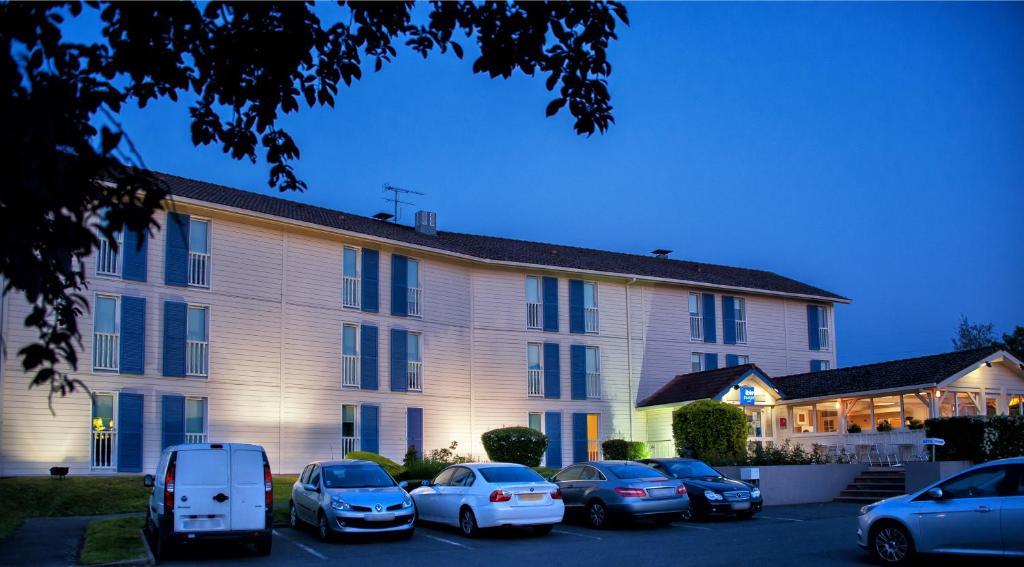 Отель Ibis Budget Macon Sud Экстерьер фото